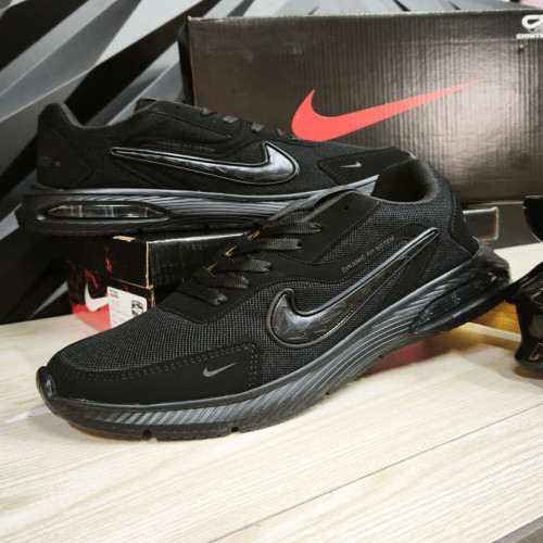 Nike Negro