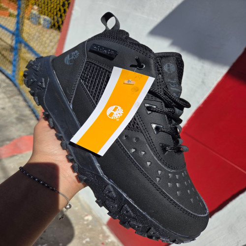 Bota Timberland negra 
