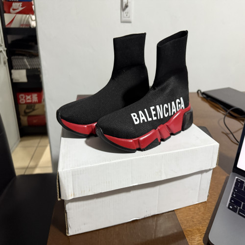 BALENCIAGA NEGRO ROJO