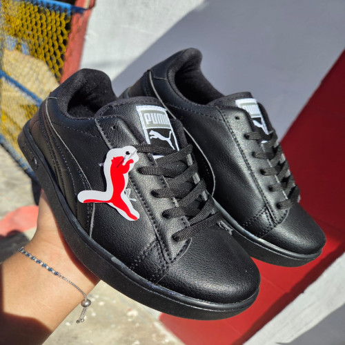 Puma Negro 